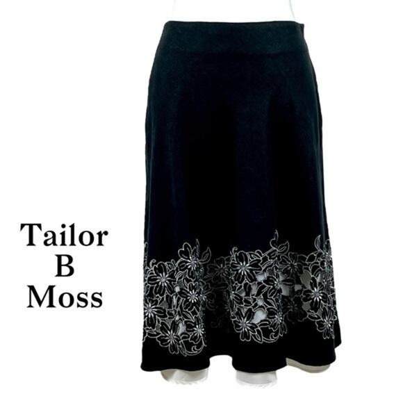 Tailor B Moss Black & White Embroidered Cutout Skirt With Peek A-Boo Hem Size 2 - Picture 1 of 10